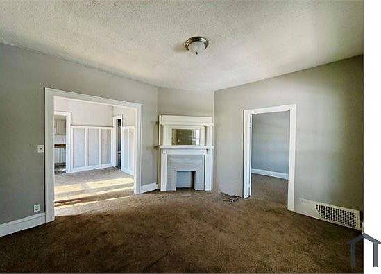 5th image of 620 E 97th St #1