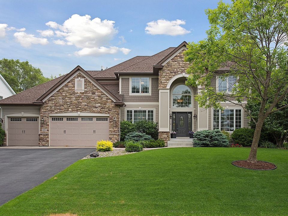 1st image of 8861 Deer Run Dr