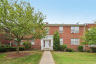 Warrensville Center Rd-S1907-001.jpg