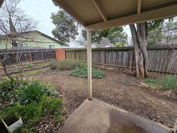 3rd image of 10208 Agnes Cir #10224