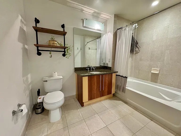 437 New York Ave NW #204 — Photo 10