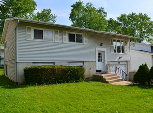 710 Nolan Ave, Glendale Heights, IL 60139