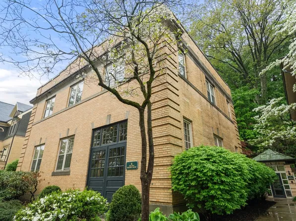 81 Glen Rd #S1, Brookline, MA 02445