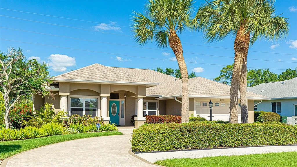 4 bed, 3.0 bath, 2077 sqft, $3,800 — Photo 2