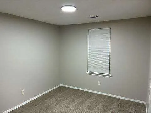 5739 Ashridge Dr — Photo 7