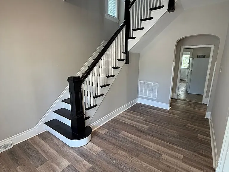 3511 1st Ave — Photo 5