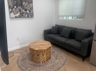 6908 Royer Ave #6910, West Hills, CA 91307