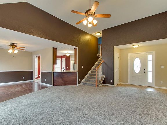 4th image of 1016 Freedom Dr