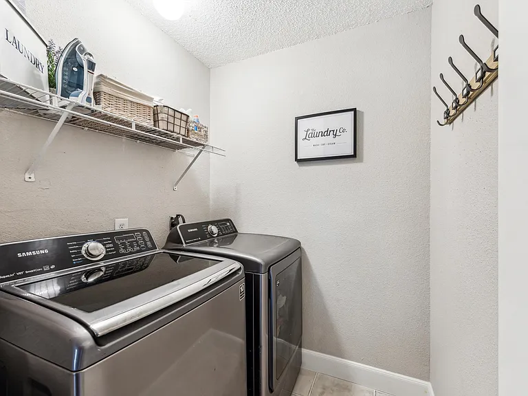 13511 Windchase Ct — Photo 16