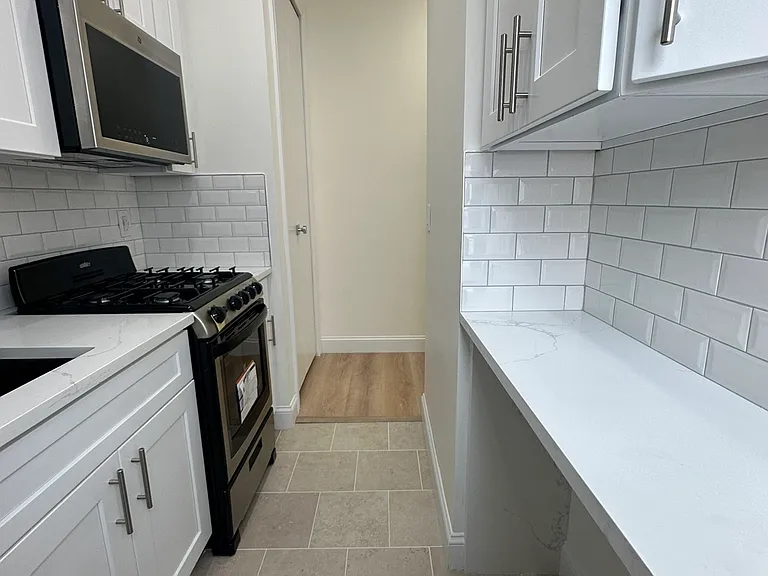 531 E 78th St #6G — Photo 7