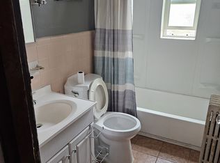 1662 Summit Rd APT 4, Cincinnati, OH 45237