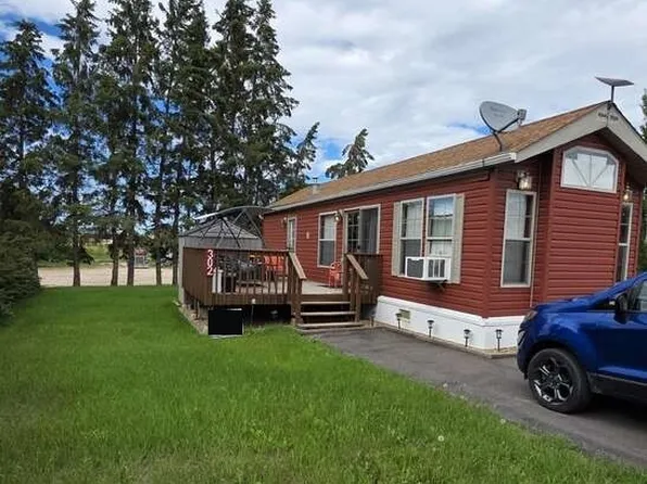 301 Railway Street, Paradise Hill, SK S0M 2G0