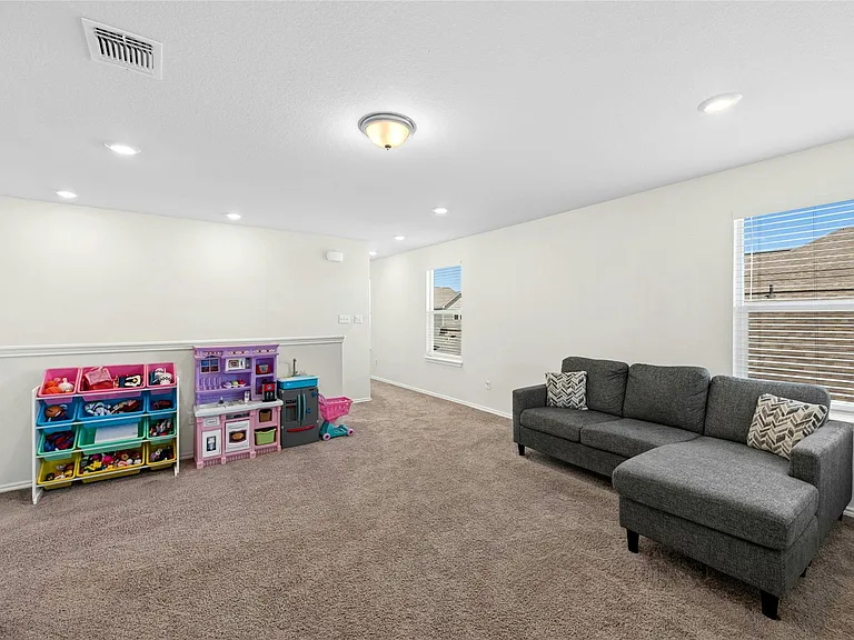 1124 Aronia Ln — Photo 15
