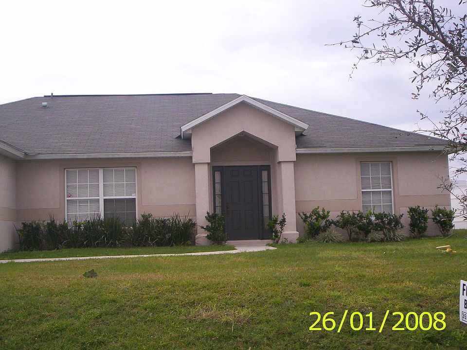 1st image of 4014 Lake Bluff Dr