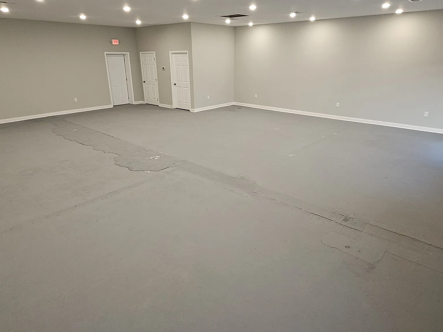 1 bed, 1000 sqft, $1,600 — Photo 2