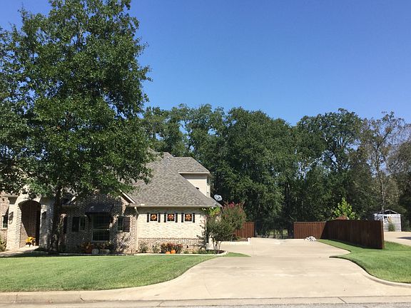 4th image of 12242 Meadow View Dr