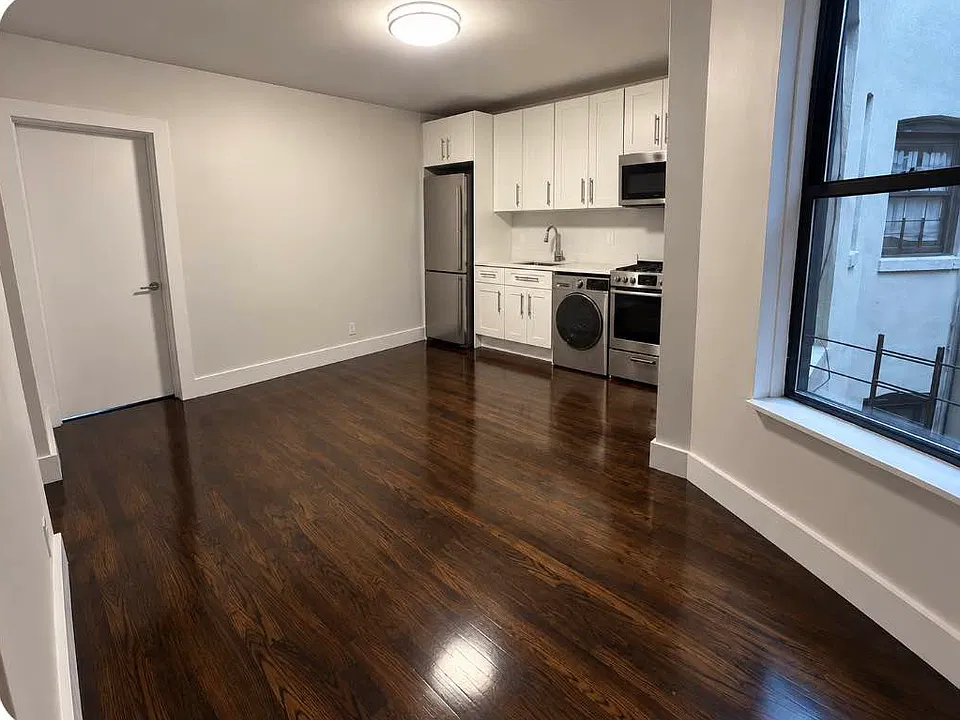 124 E 117th St #5L