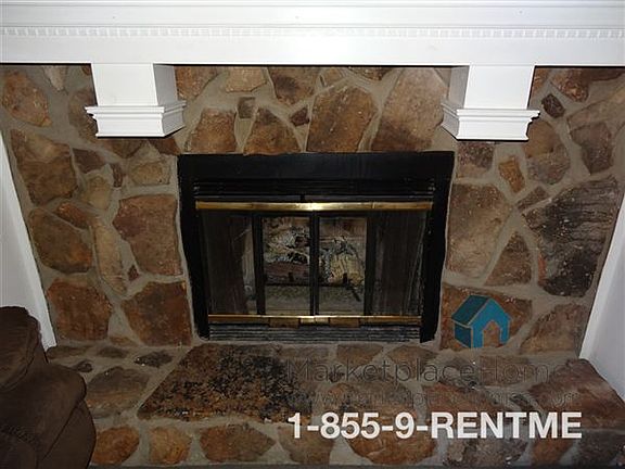 Family Room - Fireplace