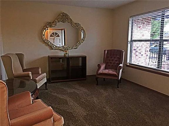 2nd image of 4533 Monahans Dr