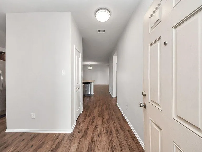 5410 Dovetail Arbor Trce — Photo 4