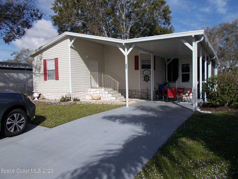 1st image of 602 Tarpon Dr