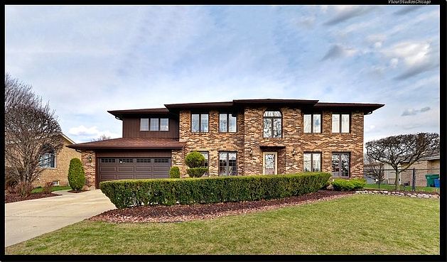 1st image of 15625 Plum Tree Dr
