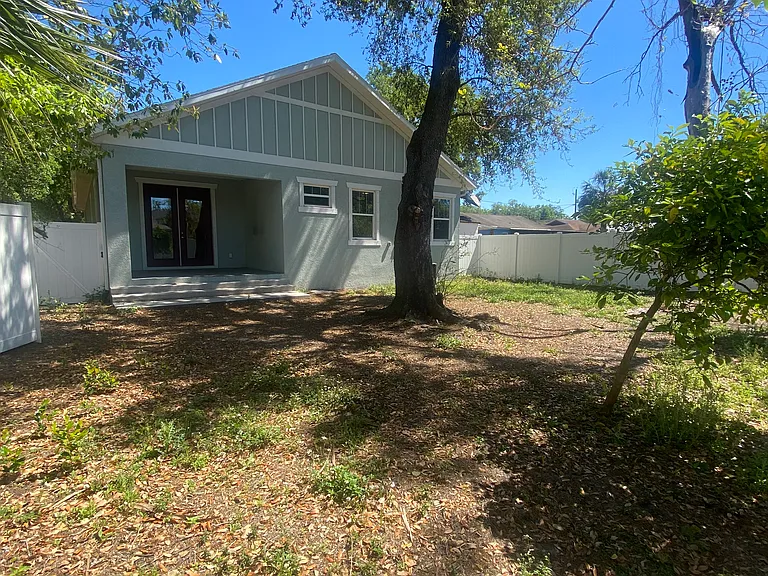 3916 N Ola Ave — Photo 18