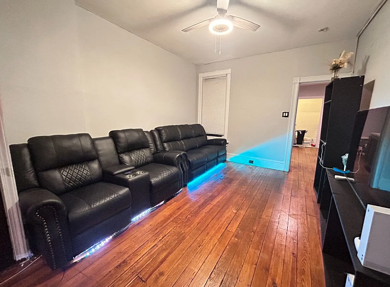 1 bed, 850 sqft, $1,200 — Photo 4