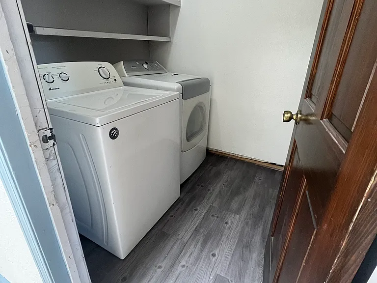 2302 Espanola St NE — Photo 13