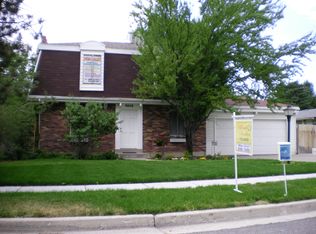 9048 S Bonnet Dr, Sandy, UT 84093