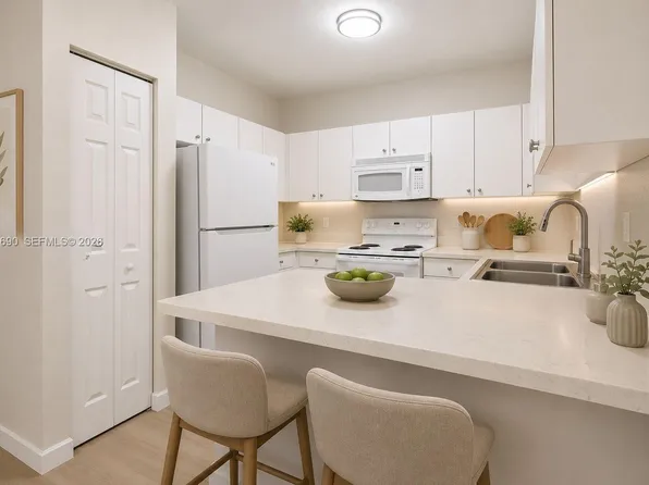 2728 NE 3rd Ct Unit 201, Homestead, FL 33033