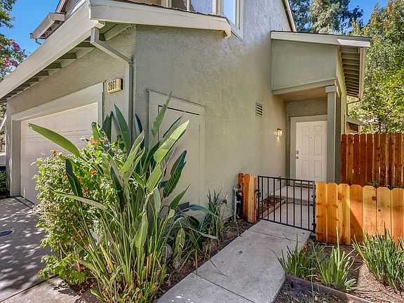 3rd image of 2661 Decker Way