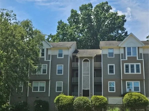 6771 Willowbrook Dr APT 6, Fayetteville, NC 28314