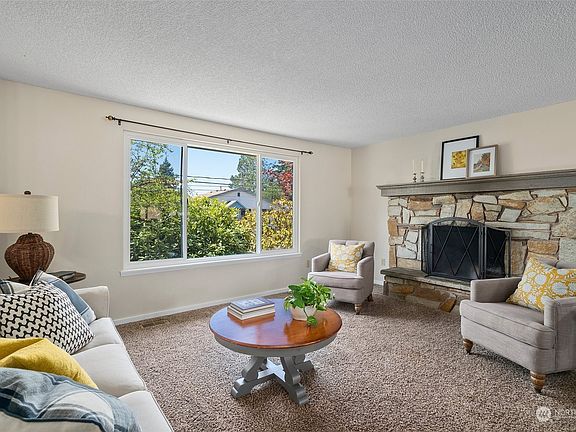 5th image of 1528 Holman Street