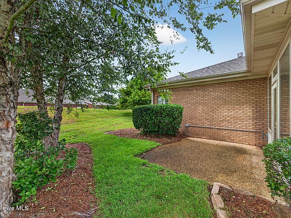 2nd image of 1127 Avebury Court