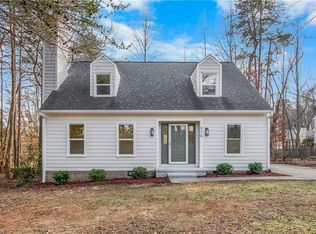 976 Chatfield Dr, Jamestown, NC 27282