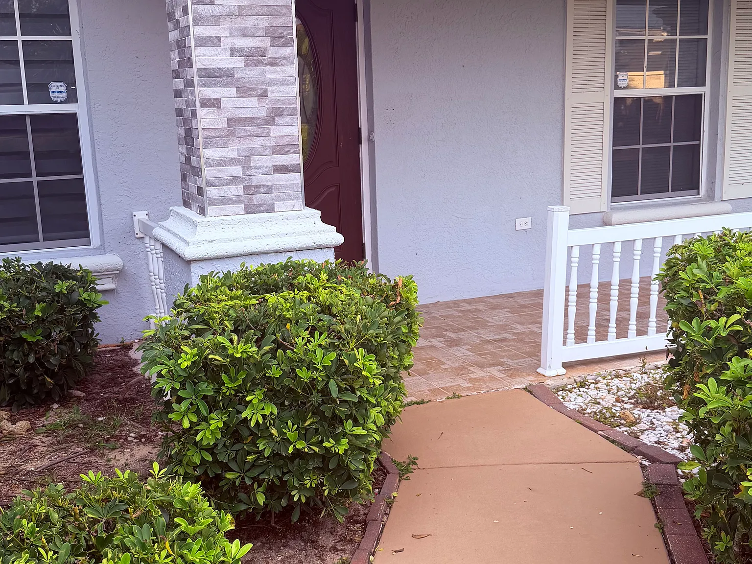 3 bed, 1408 sqft, $2,300 — Photo 2