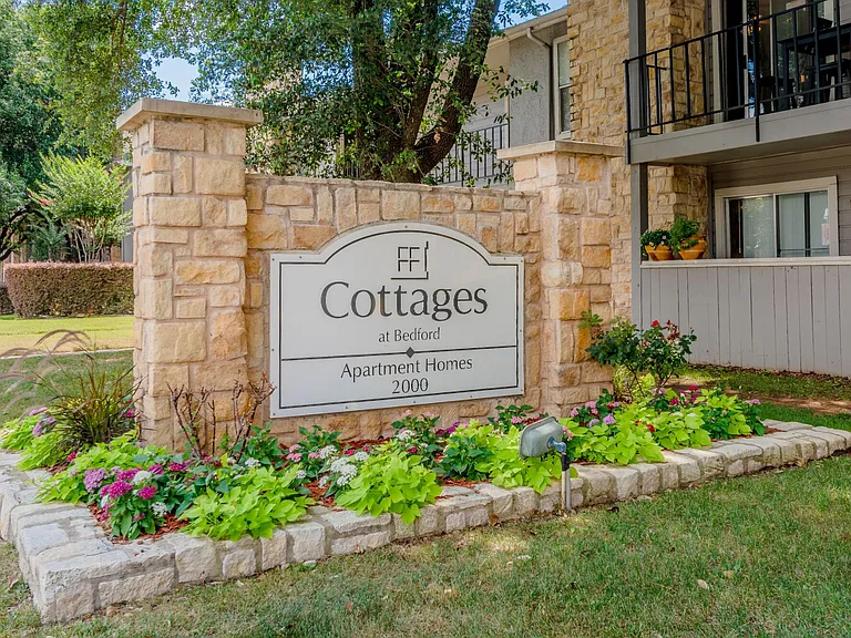 Cottages at Bedford — Photo 30