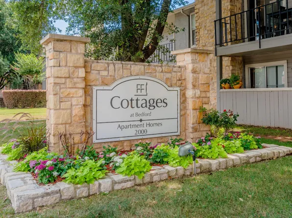 Cottages at Bedford