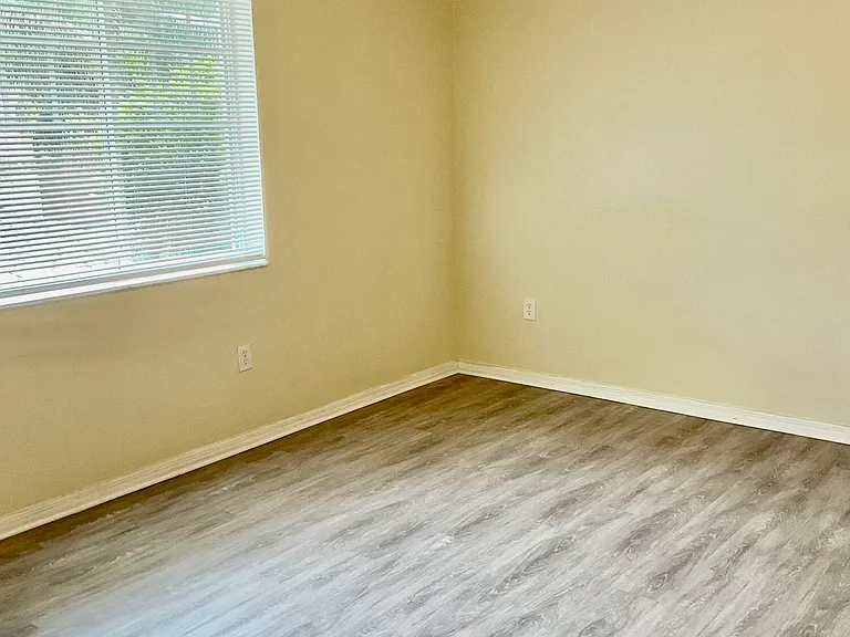 6418 Emerald Dunes W Garage #305 — Photo 12