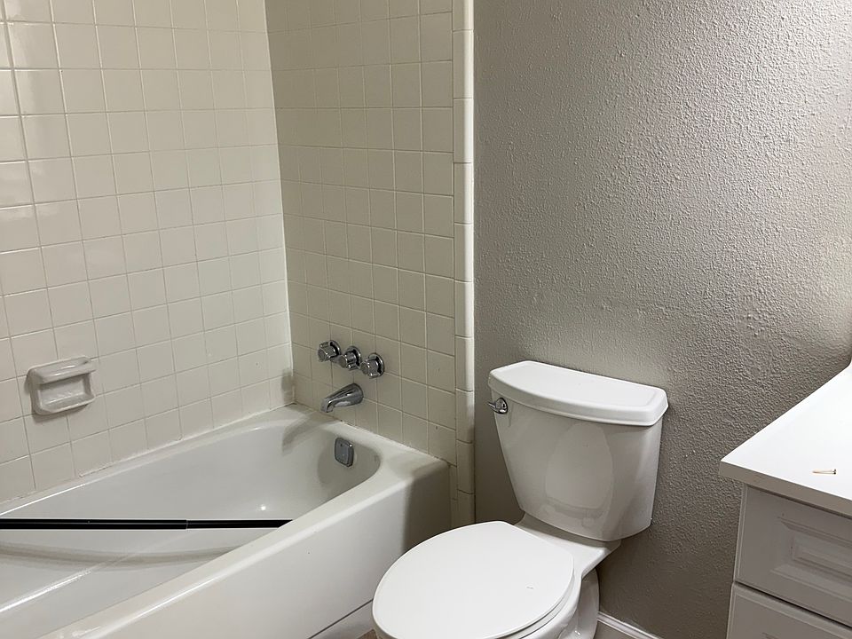 1st image of 2183 Palmyra Dr