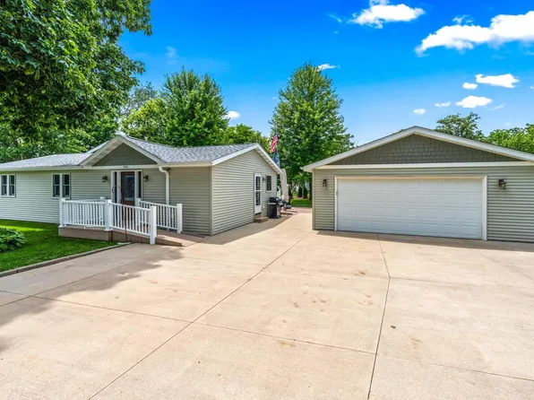 5638 East Peninsula DRIVE, Waterford, WI 53185