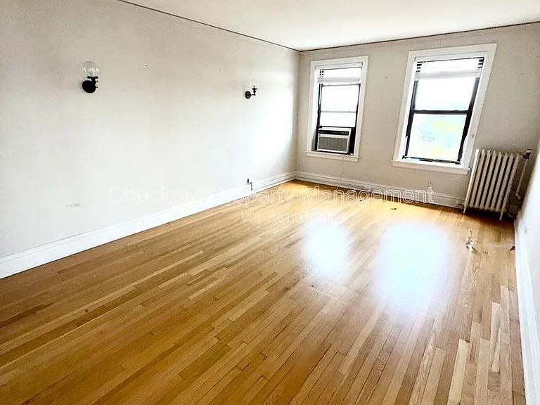 5616 Pershing Ave #64 — Photo 6