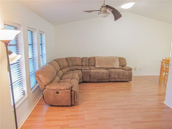 4th image of 3042 Lopinto St