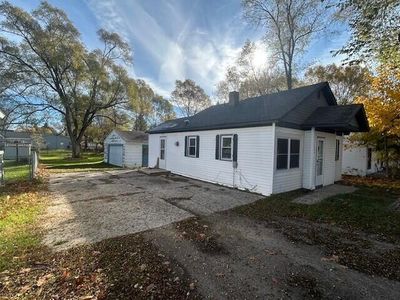 846 N Oak St, Evart, MI, 49631