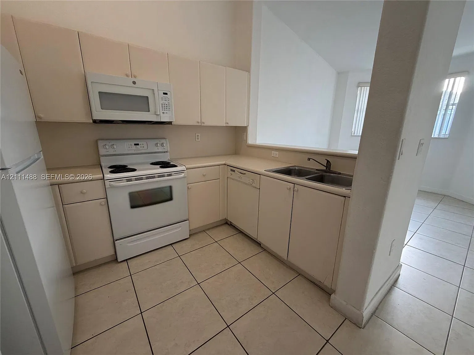 Shoma Condo At Keys Cove — Photo 1