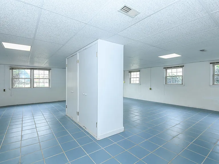 1804 Strathmore Dr — Photo 27