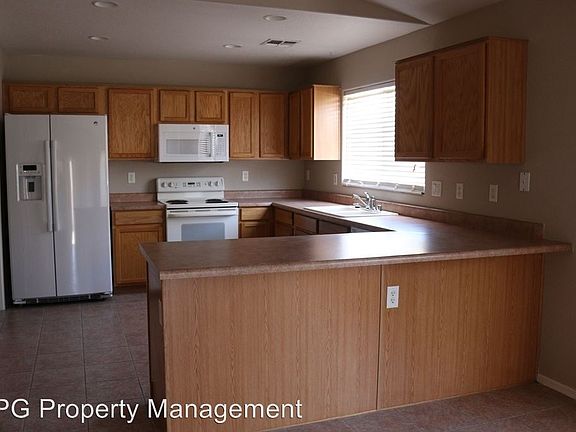 4th image of 14055 N 134th Ln