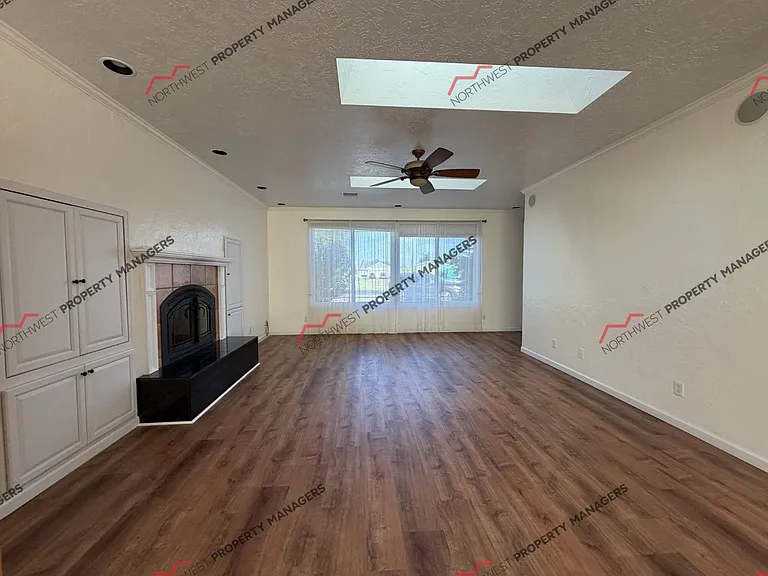 116 Taylor Rd — Photo 4