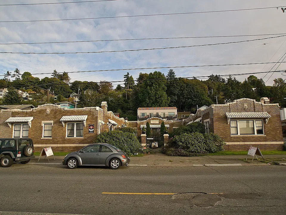 2262 Alki Ave SW #2262